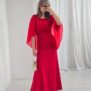 Sukienka z peleryną czerwona