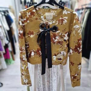 Żakiet brązowy w kwiaty